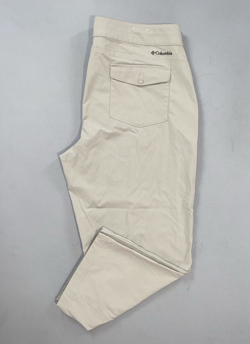 Columbia XL3080 Women's Gray Capri Stretch Nylon Hiking Pants w/ Drawstring. 14.